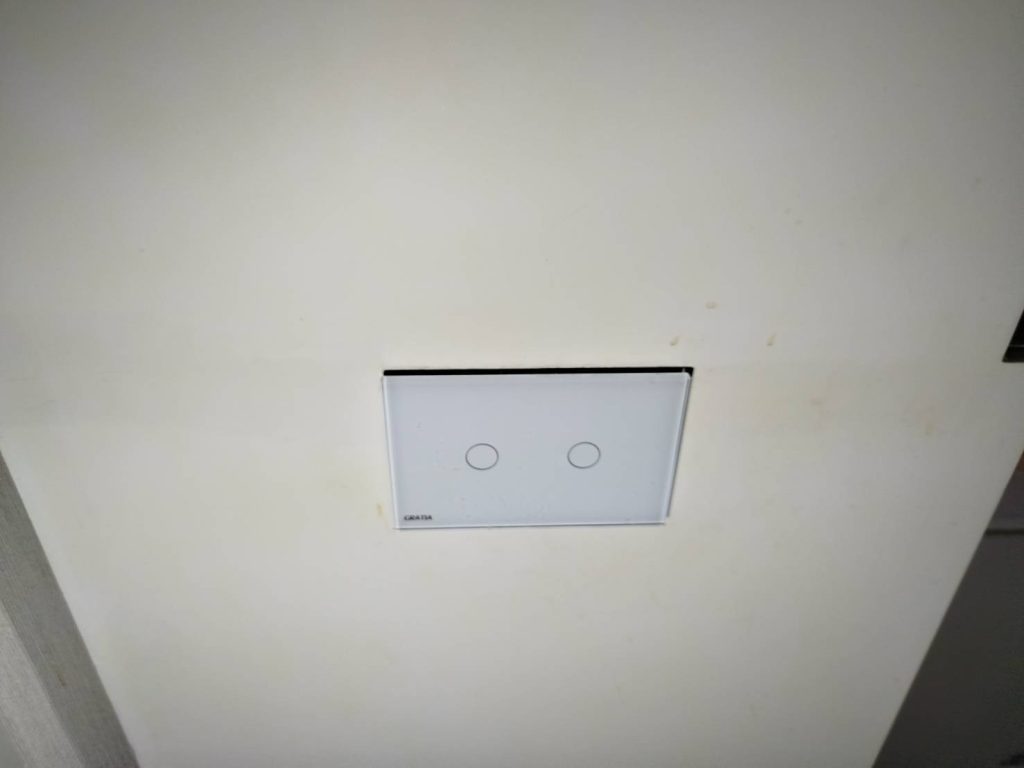 สวิตช์แบบสัมผัส