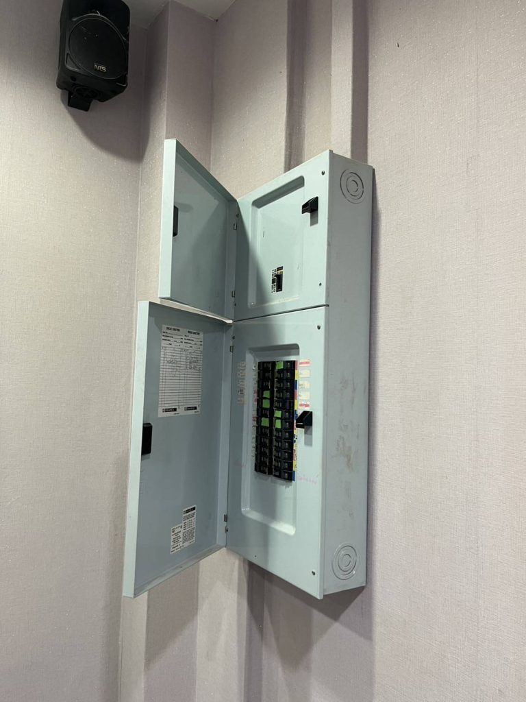 ตู้โหลด