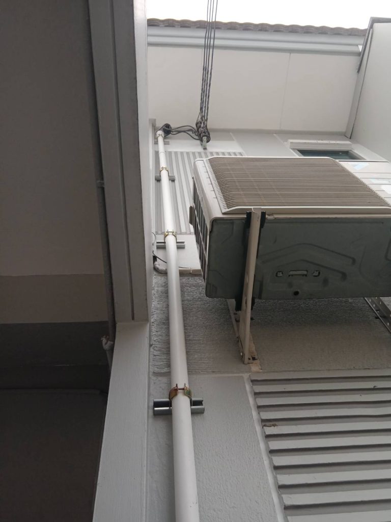 แนวท่อสายไฟ