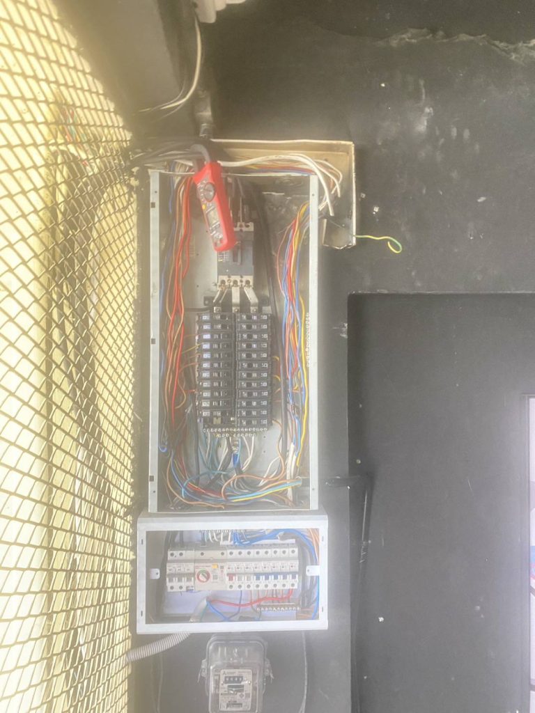 ตู้โหลดเซ็นเตอร์