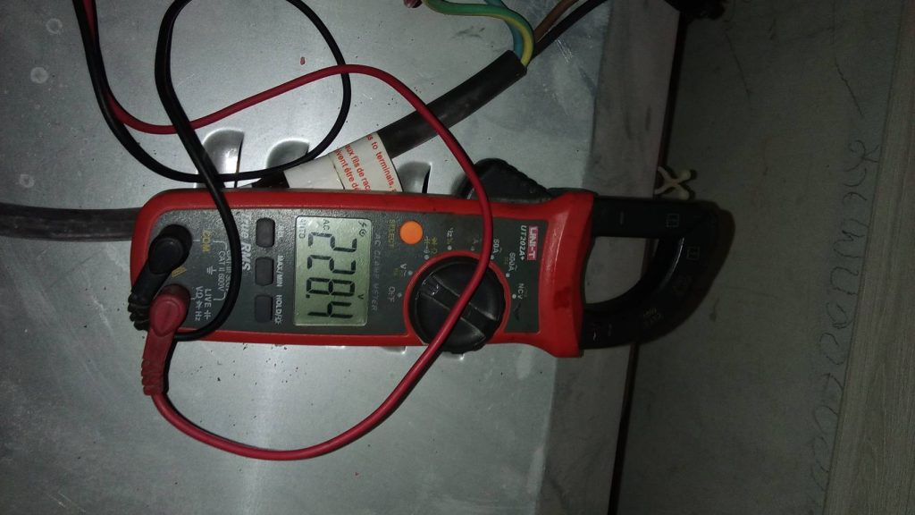 clamp meter
