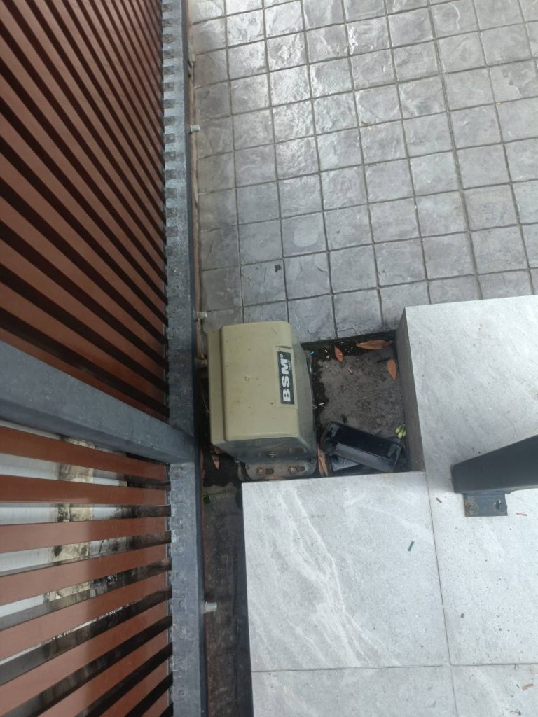 มอเตอร์ประตูรีโมท