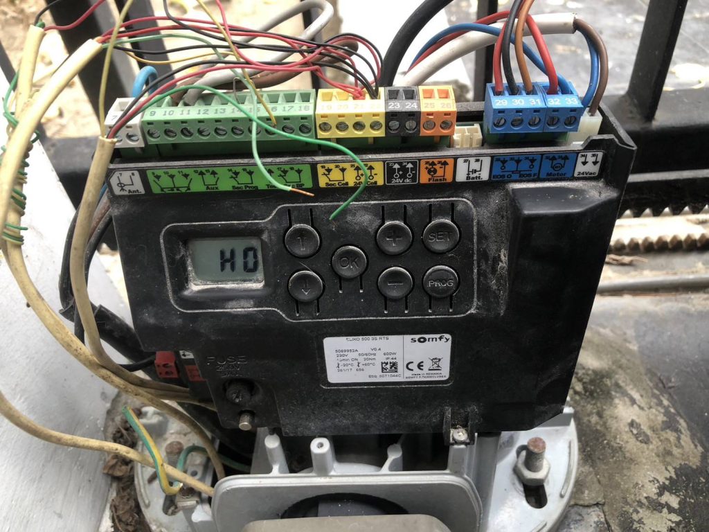 แผงควบคุมมอเตอร์ประตูรีโมท