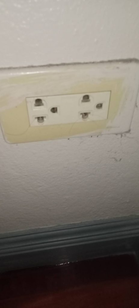 ปลั๊กไฟ