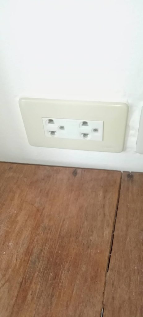 ปลั๊กไฟ