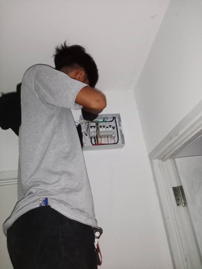 ตรวจเช็กตู้คอนซูมเมอร์