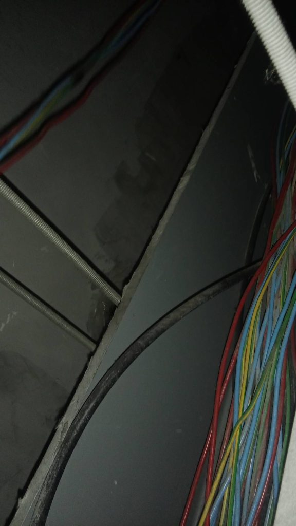 แนวสายไฟ