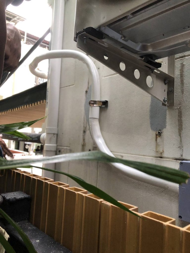 แนวท่อสายไฟ