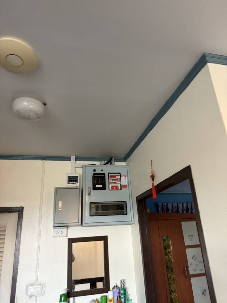 ตู้ควบคุมไฟฟ้า