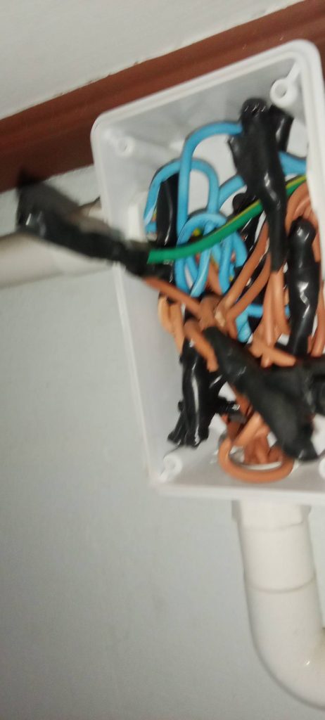 ติดตั้งระบบไฟฟ้าเต็มระบบ