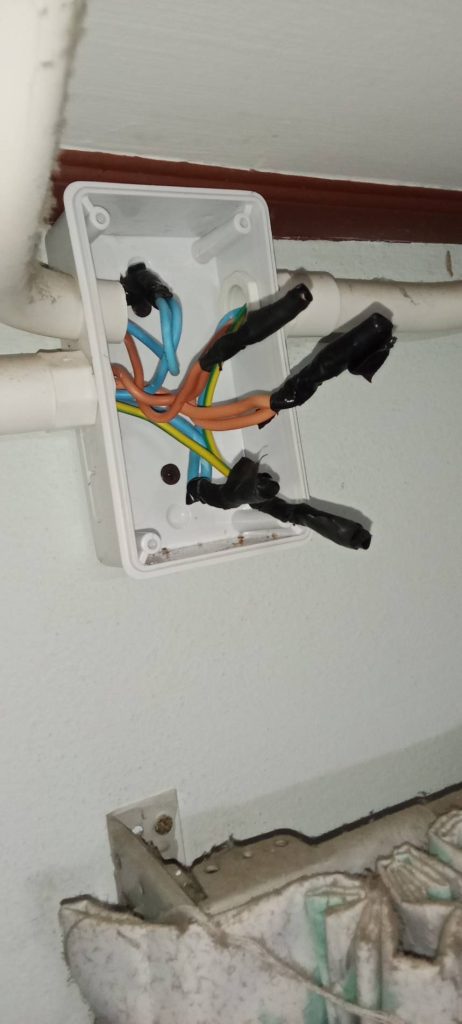 ติดตั้งระบบไฟฟ้าเต็มระบบ