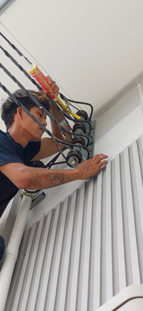 ทาซิลิโคนเก็บงาน