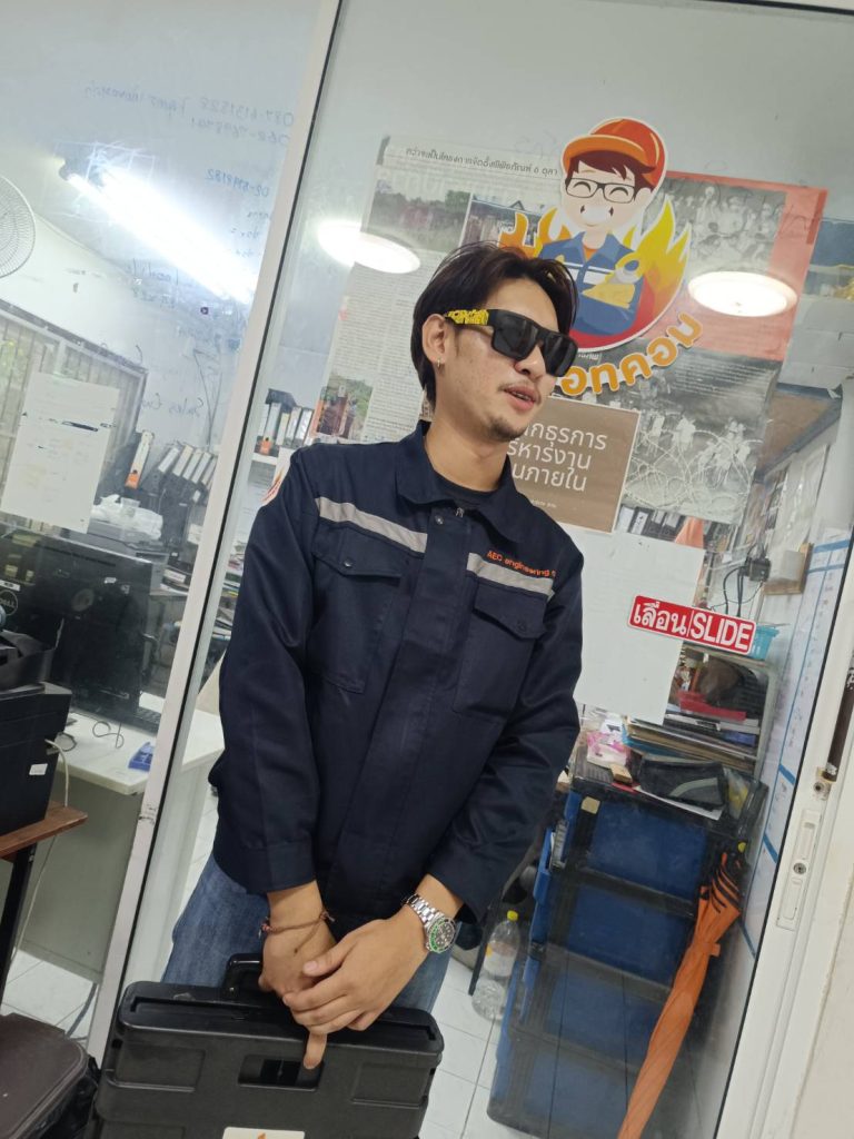 ช่างไฟฟ้า