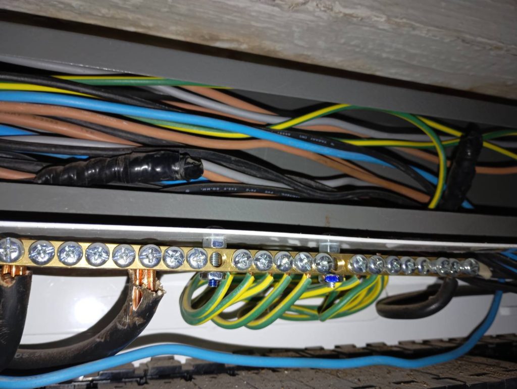 สายละลาย