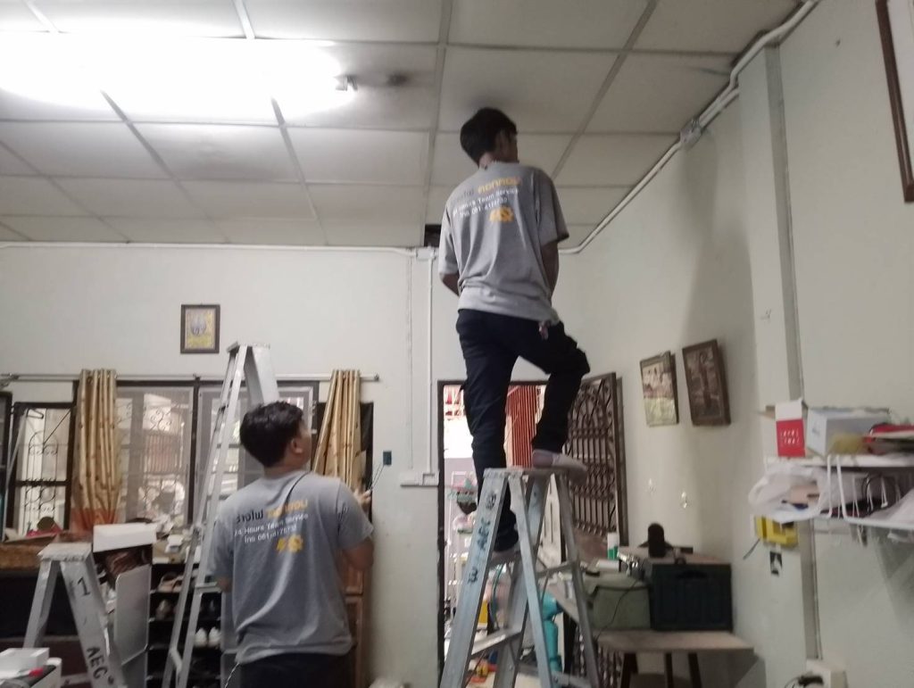 เดินท่อร้อยสาย