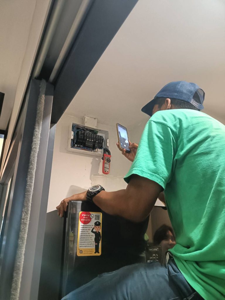 วัดกระแสตู้คอนซูมเมอร์