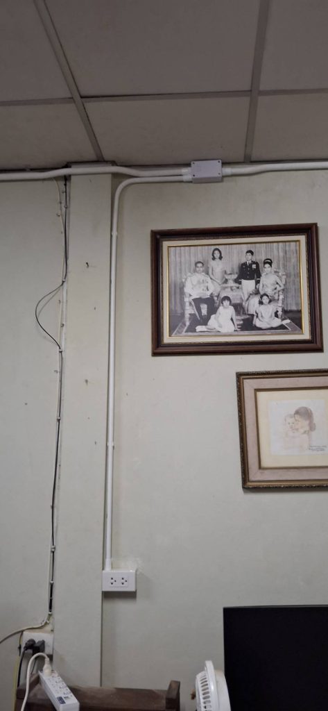 แนวท่อสายไฟ