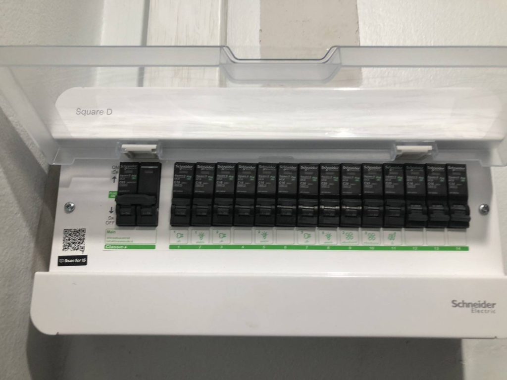 งานติดตั้งตู้คอนซูมเมอร์