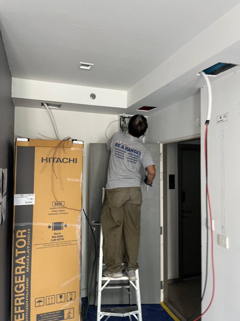 เดินสายไฟเข้าตู้คอนซูมเมอร์