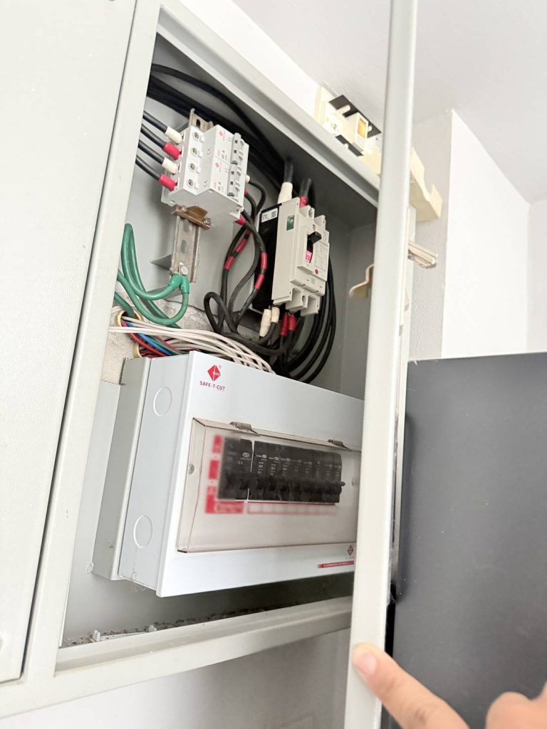 ตรวจเช็กตู้โหลดเซ็นเตอร์