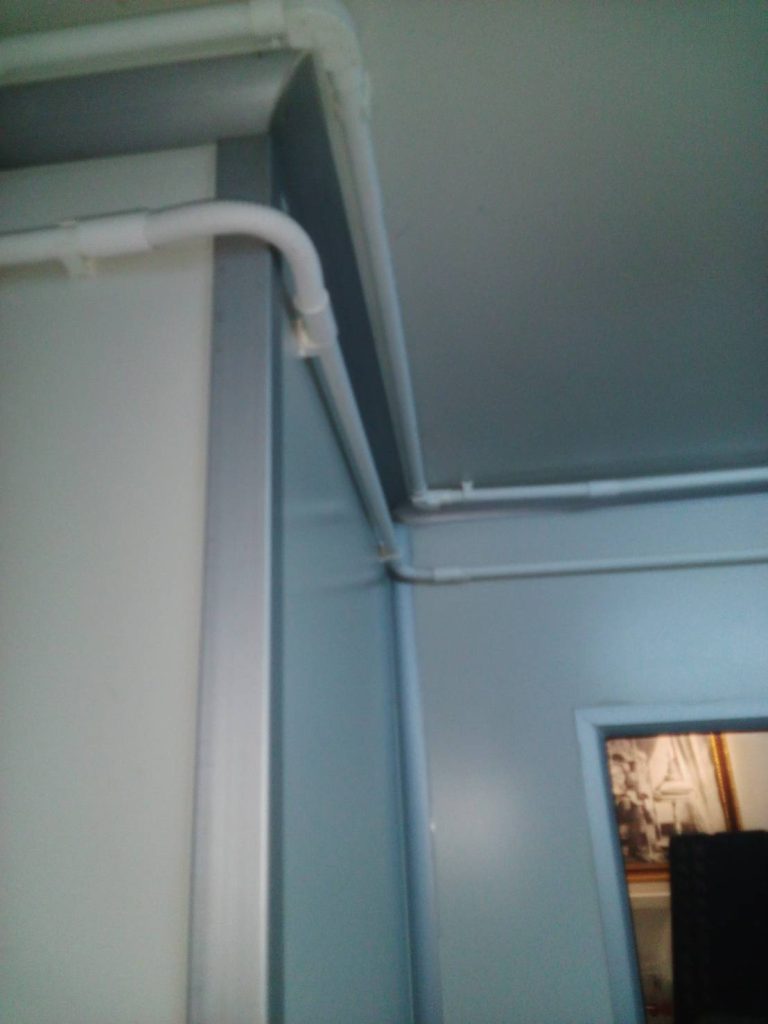 แนวท่อสายไฟ