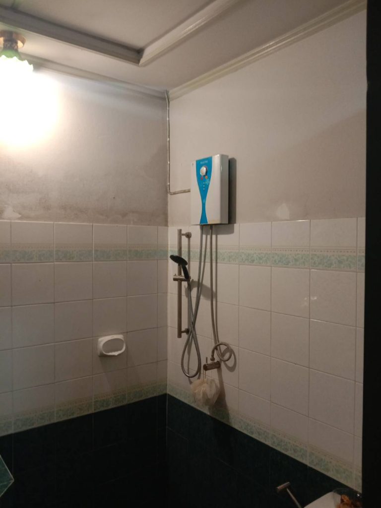 เครื่องทำน้ำอุ่น