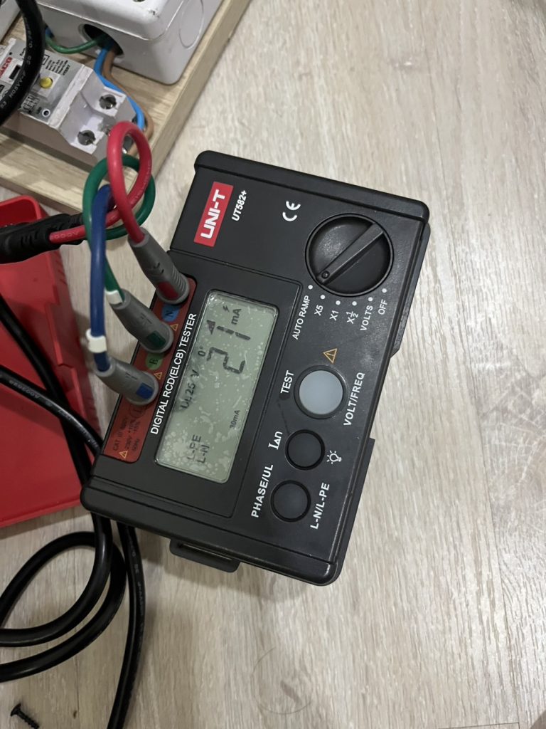 ทดสอบวงจร