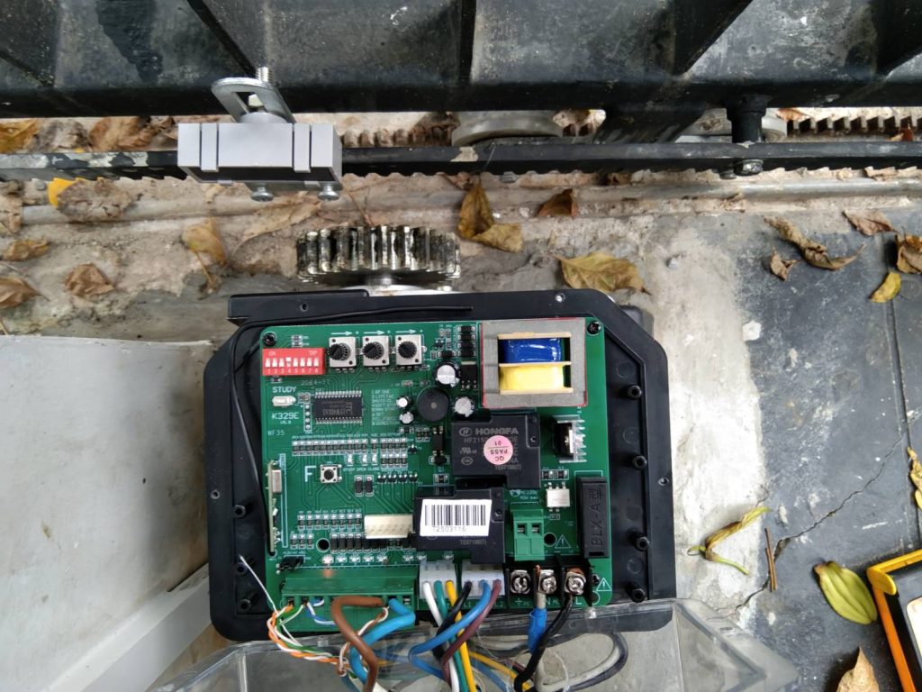 มอเตอร์ประตูรีโมท