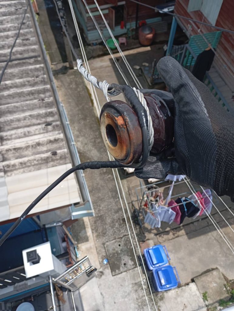 สายเมนช้อตไหม้