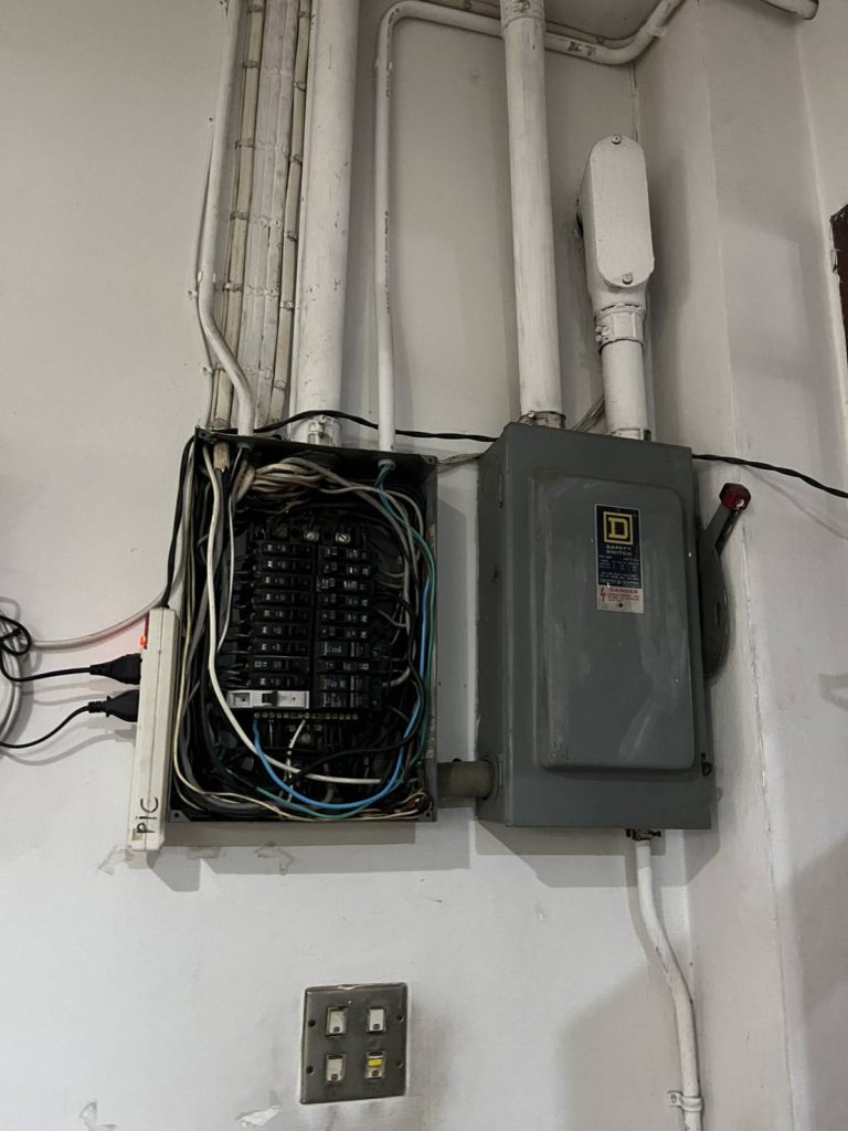 ตู้โหลดเซ็นเตอร์