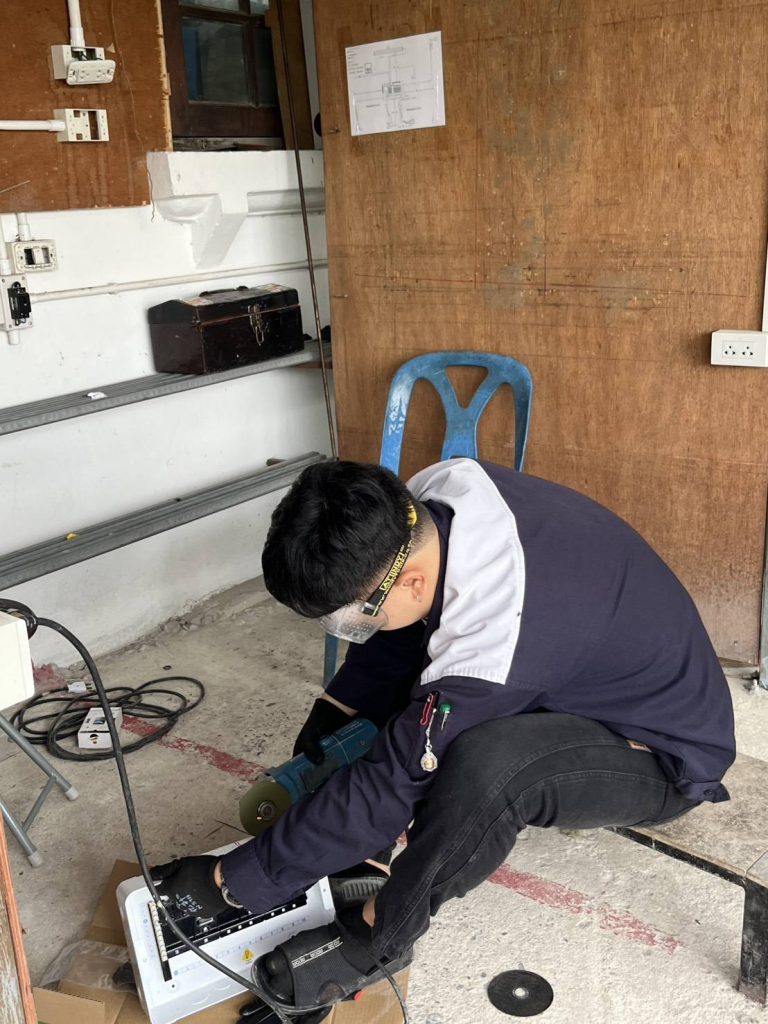 จัดเตรียมตู้คอนซูมเมอร์