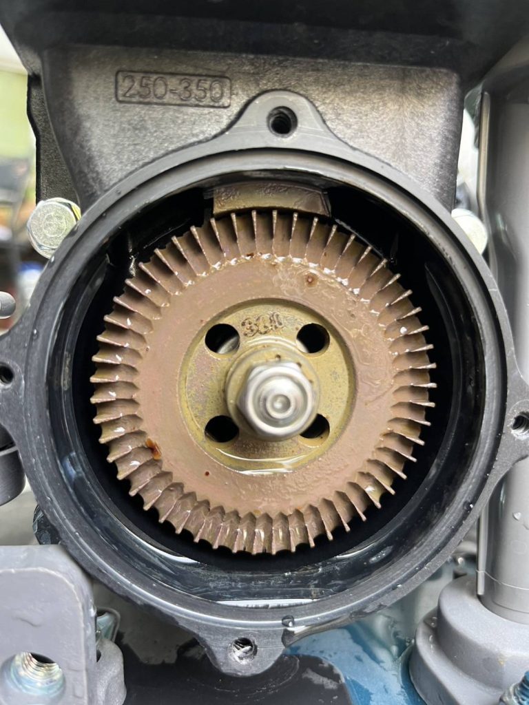 เฟืองภายในปั๊มน้ำ