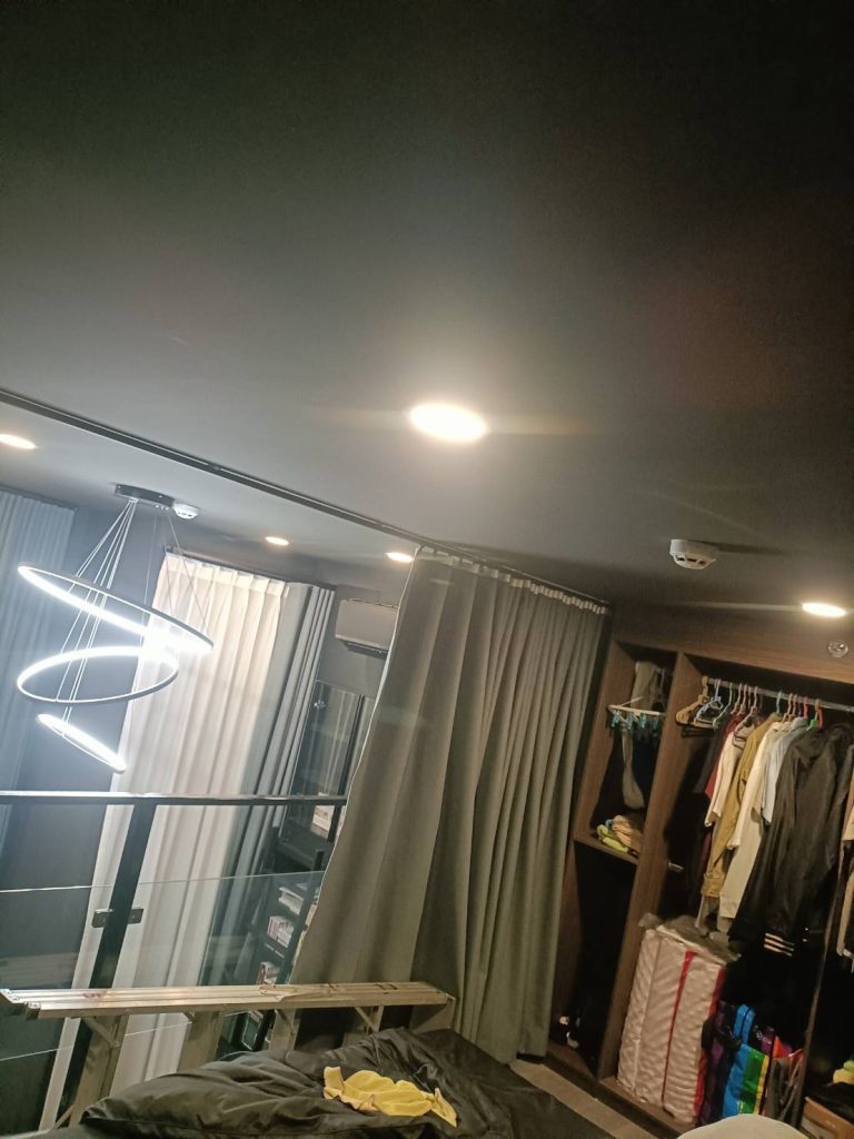 ดาวน์ไลท์