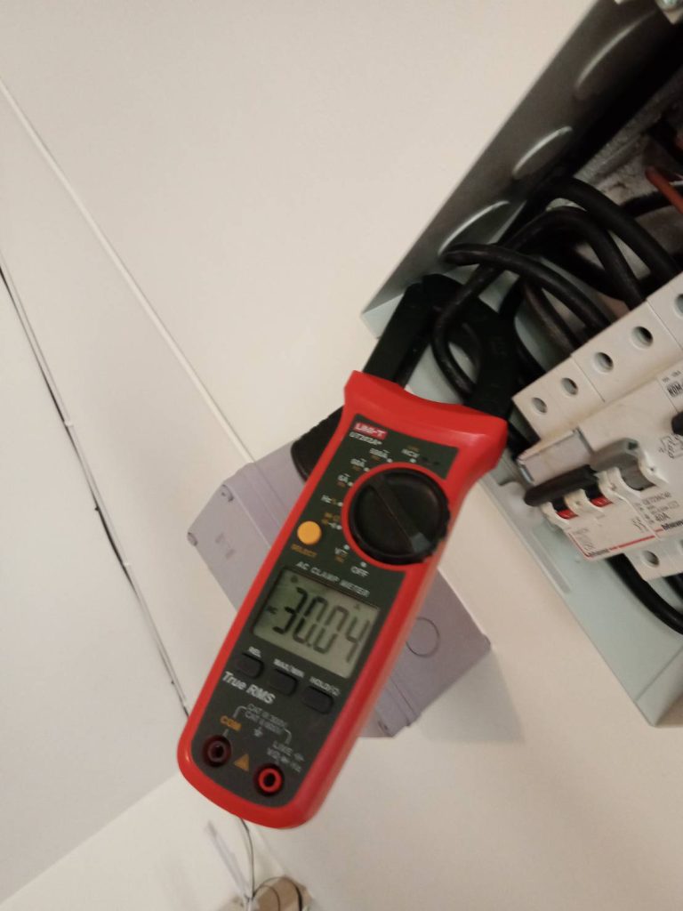 คล้องวัดกระแส