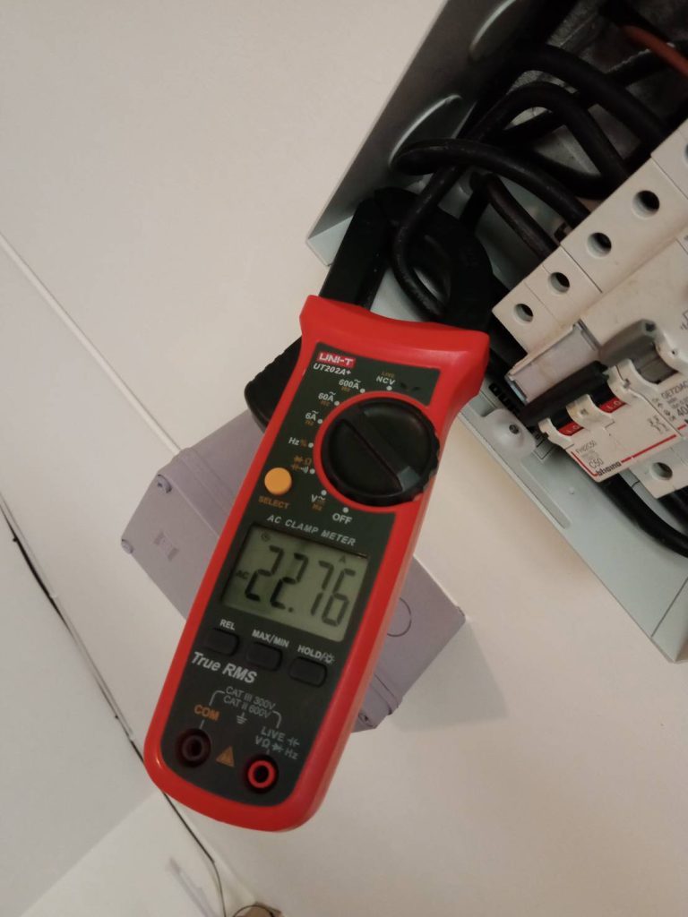 คล้องวัดกระแส