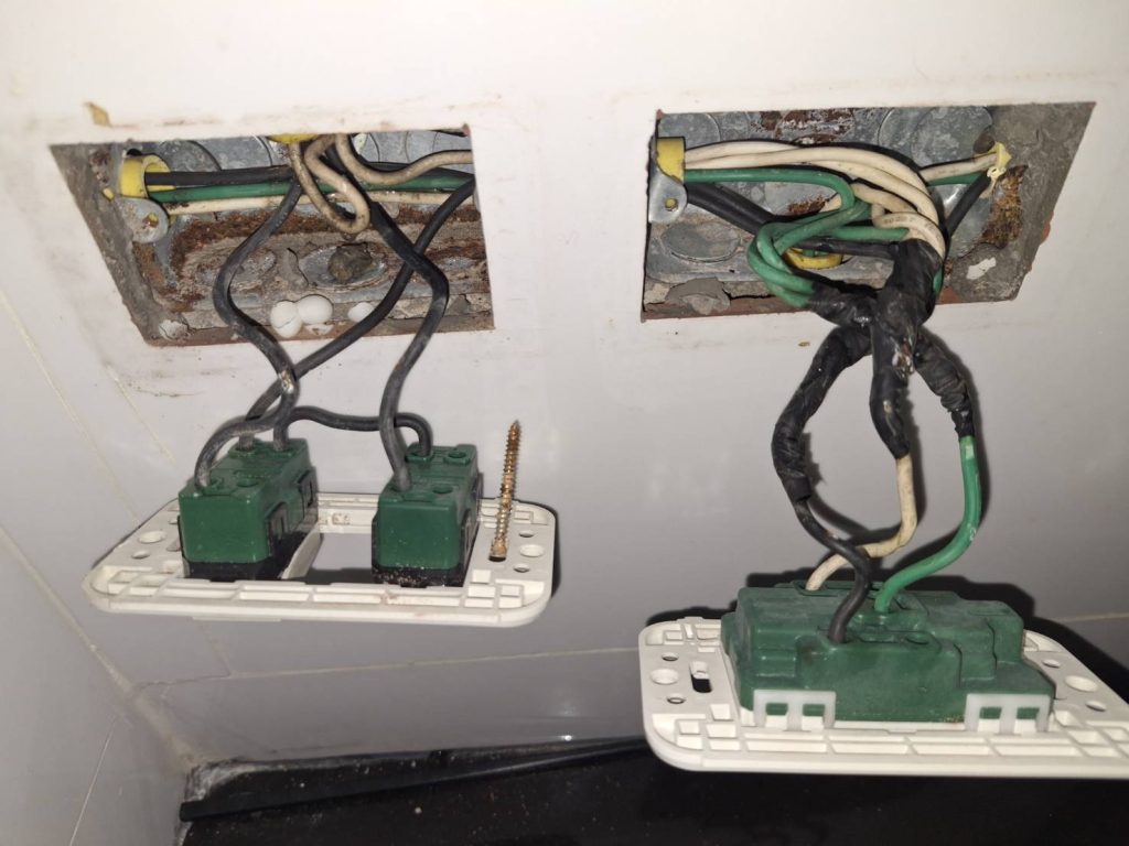 ซ่อมปลั๊กไฟ