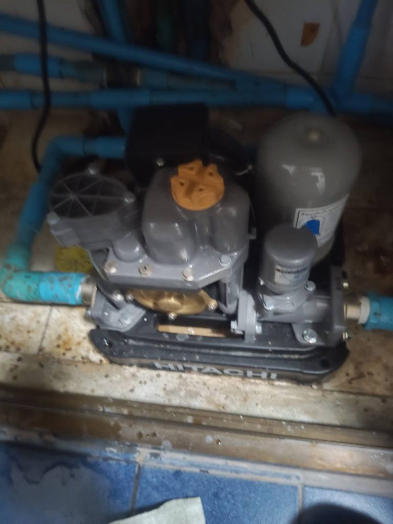 ปั๊มน้ำ