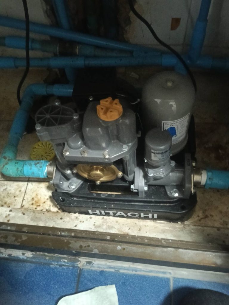 ปั๊มน้ำ