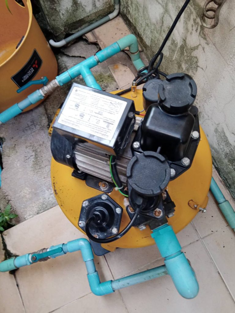 ปั๊มน้ำ