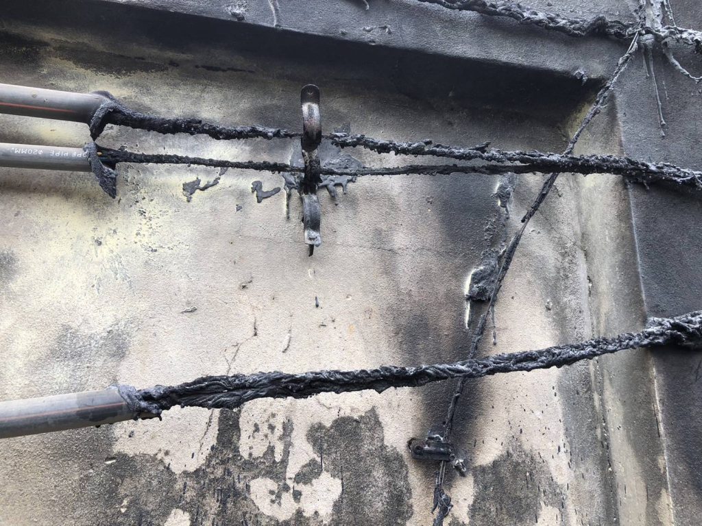 แนวสายไฟช็อตไหม้