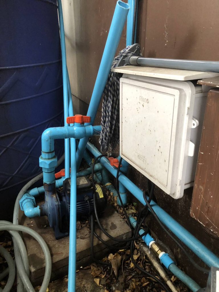 ปลั๊กไฟในกล่องกันน้ำ