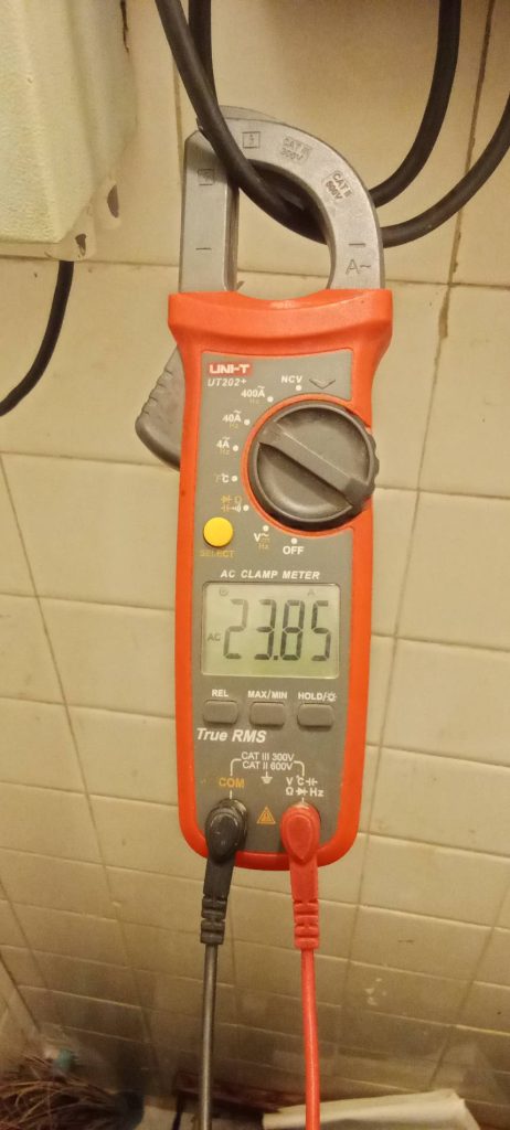 clamp meter