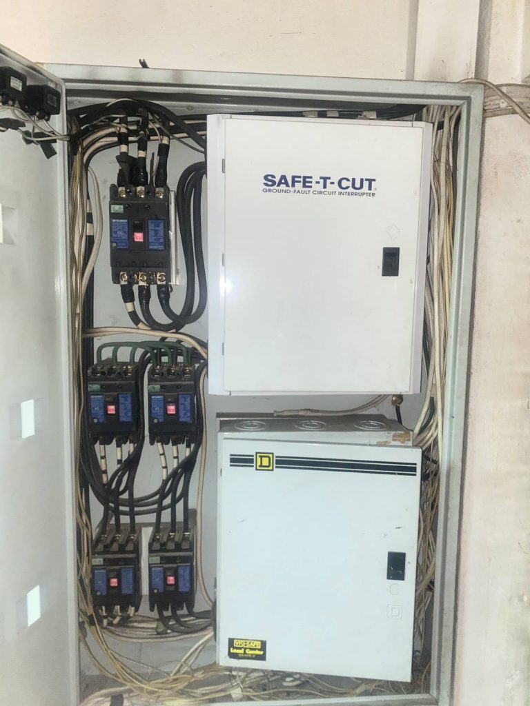 ตู้เมนไฟฟ้า