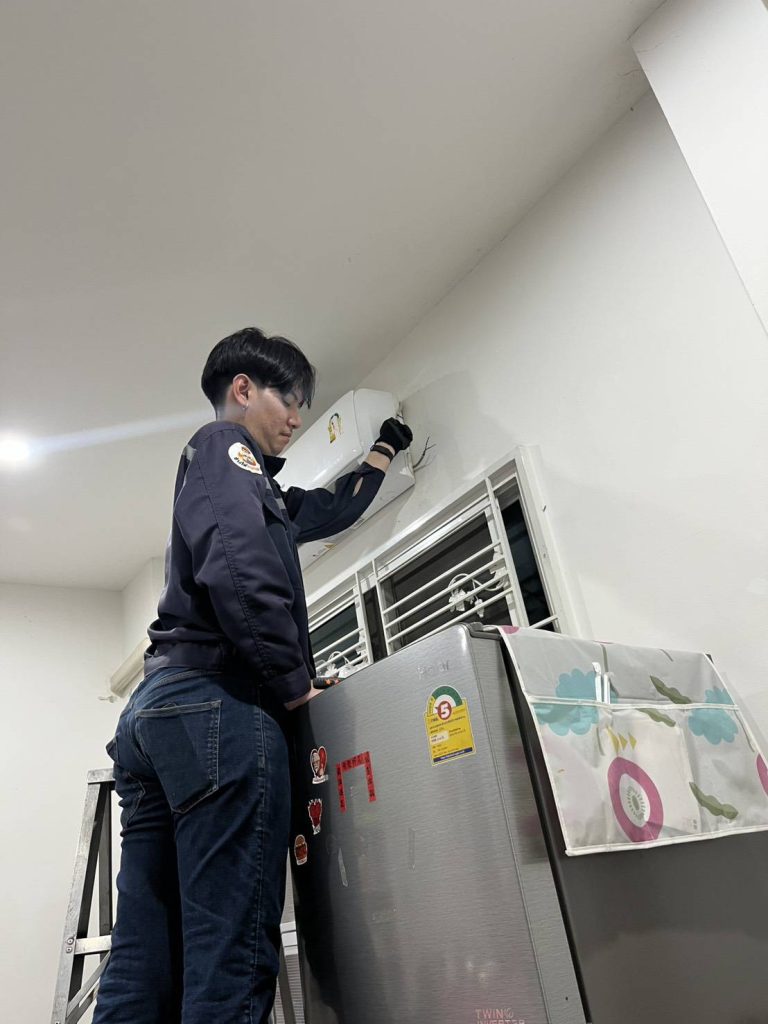 ตรวจเช็กเครื่องปรับอากาศ