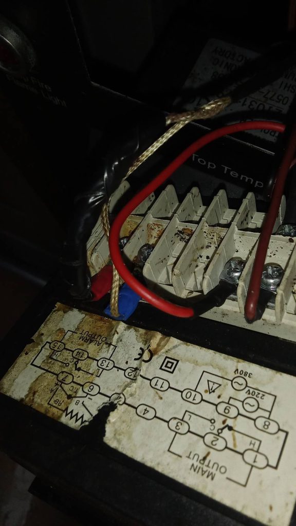 แผงต่อสาย terminal block