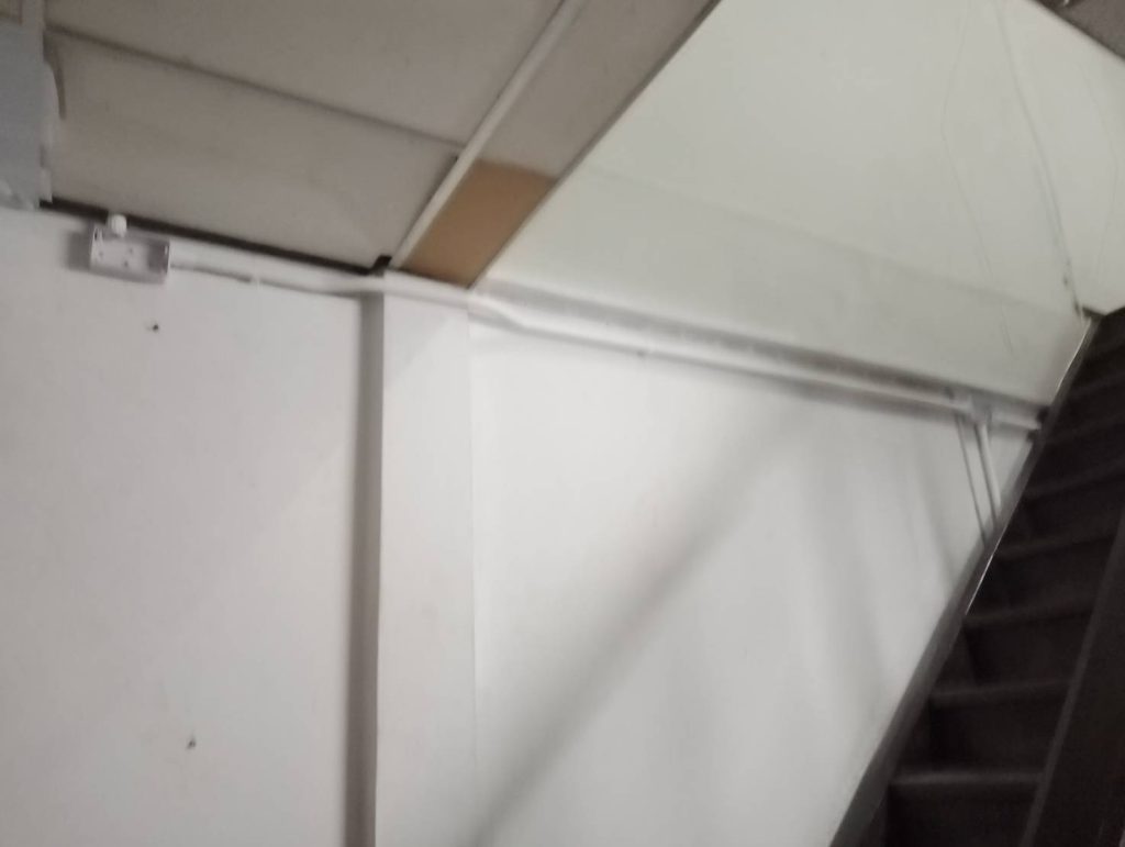 เดินท่อร้อยสาย