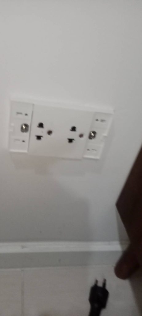 ปลั๊กไฟ