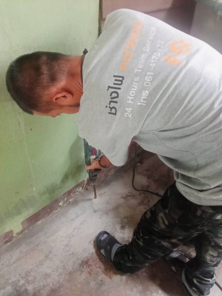 ตอกแท่งกราวด์