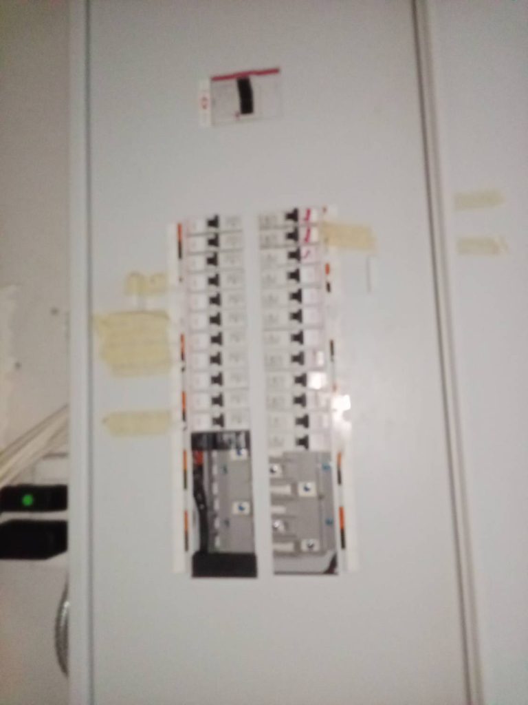 ตู้โหลดเซ็นเตอร์(Load Center)