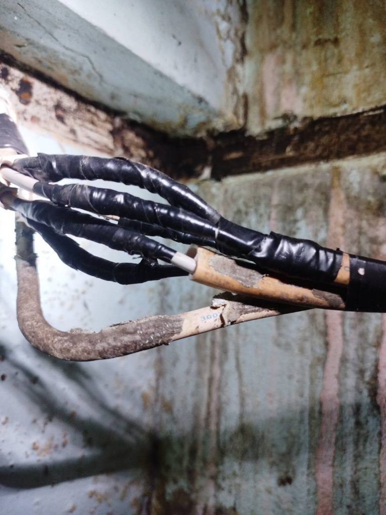 สายไฟเก่าเสี่ยงช็อต